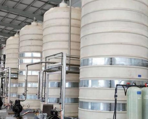 30噸大型塑膠儲（chǔ）罐